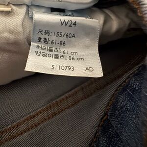 Levi's Women's Ankle & Cropped Jeans - Classic Blue